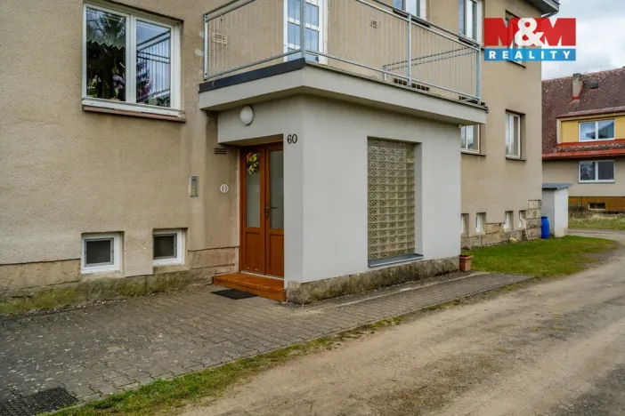 Prodej bytu 3+1, Karlovice - Sedmihorky, 65 m2