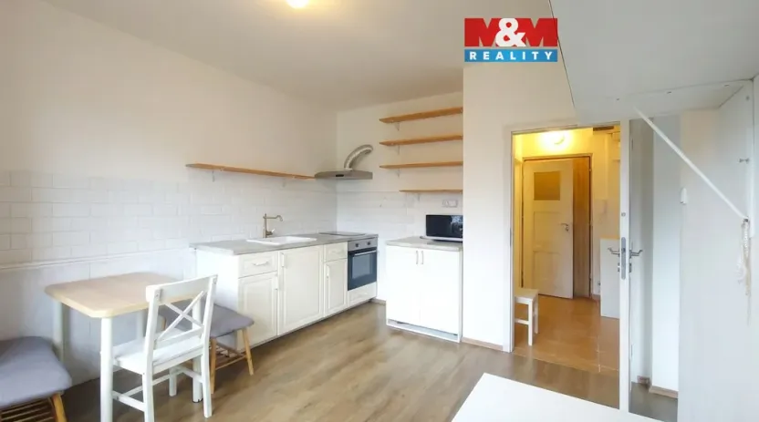 Pronájem bytu 1+1, Litomyšl - Litomyšl-Město, Komenského nám., 35 m2