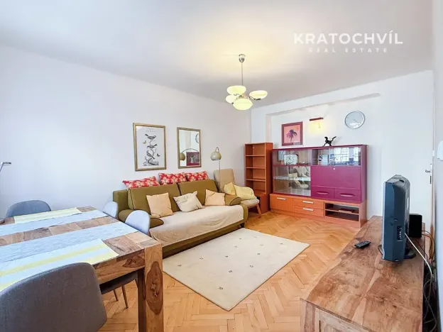 Pronájem bytu 2+kk, Praha - Vinohrady, Vinohradská, 51 m2