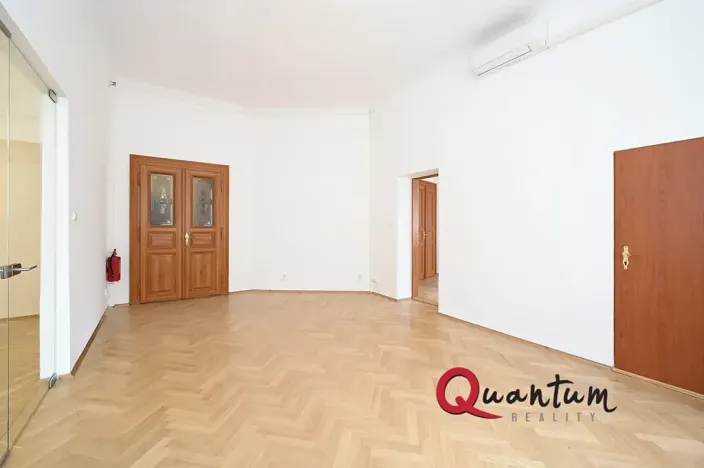 Pronájem kanceláře, Praha - Holešovice, Dukelských hrdinů, 146 m2