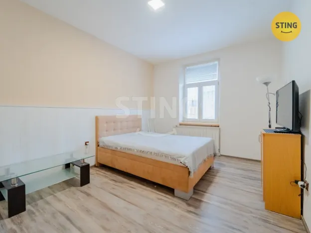 Prodej bytu 3+1, Opava, Komenského, 69 m2