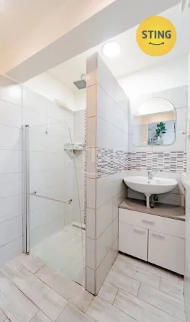 Prodej bytu 3+1, Opava, Komenského, 69 m2