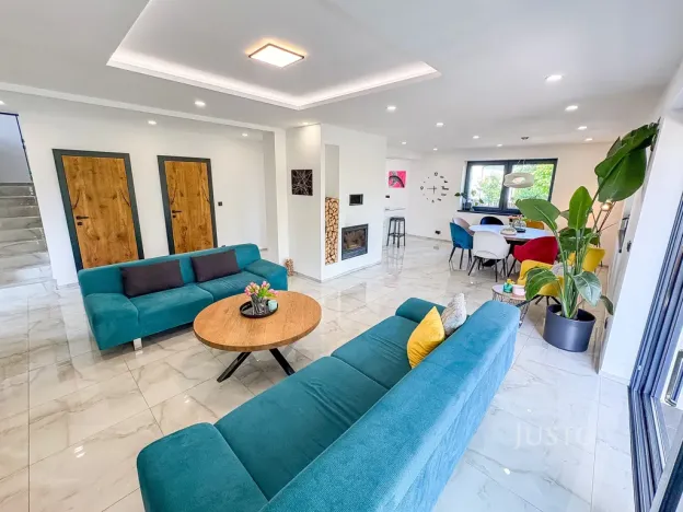 Prodej rodinného domu, Všejany, Pod Horama, 213 m2