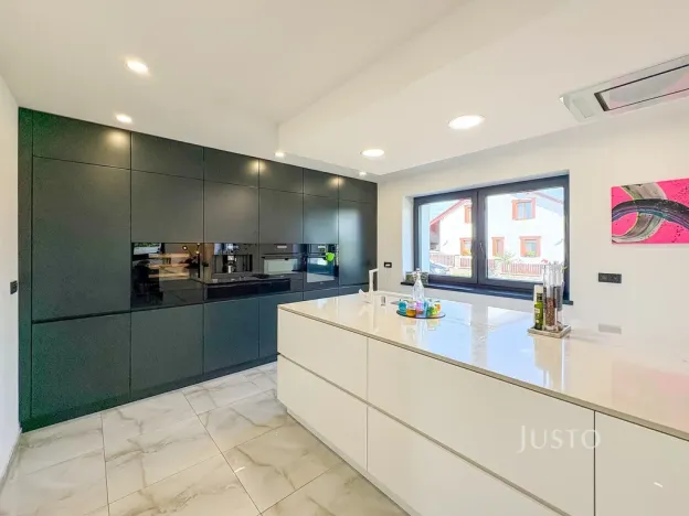 Prodej rodinného domu, Všejany, Pod Horama, 213 m2