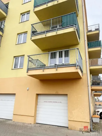 Prodej bytu 2+kk, Klecany, V Honech, 41 m2