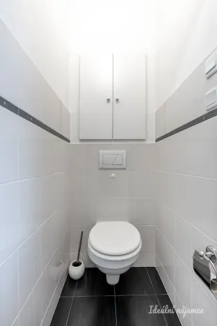 Pronájem bytu 2+kk, Praha - Smíchov, Nad Kesnerkou, 54 m2