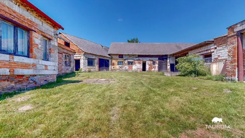 Prodej zemědělské usedlosti, Loza, 860 m2