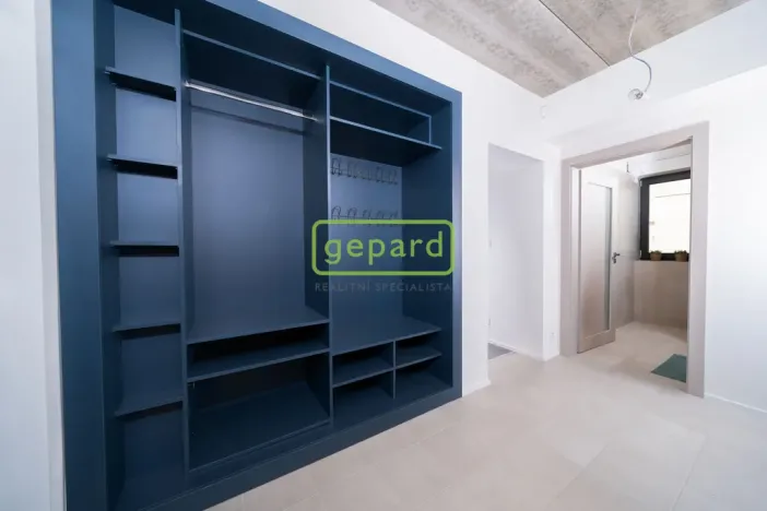 Pronájem rodinného domu, Dobřichovice, Ke Křížku, 140 m2