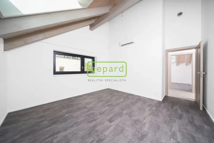 Pronájem rodinného domu, Dobřichovice, Ke Křížku, 140 m2