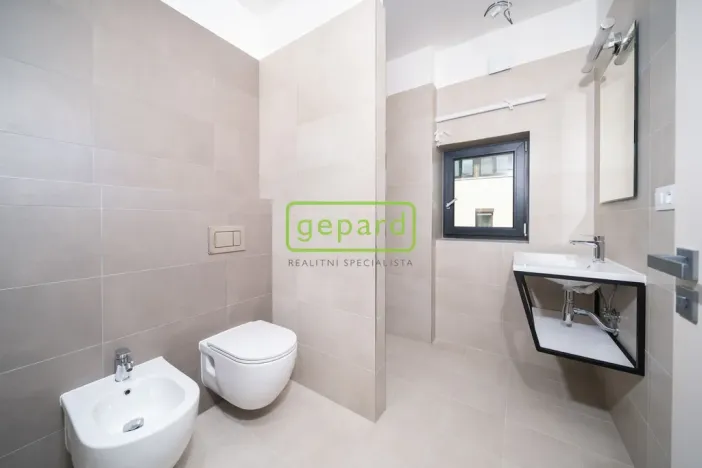 Pronájem rodinného domu, Dobřichovice, Ke Křížku, 140 m2