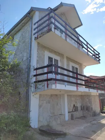 Prodej domu, Dodosi, Skadarske jezero, Černá Hora, 280 m2