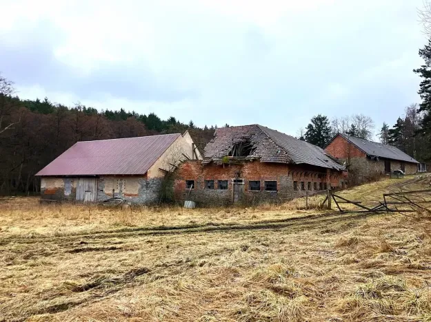 Prodej zemědělského objektu, Dolní Město, 124655 m2