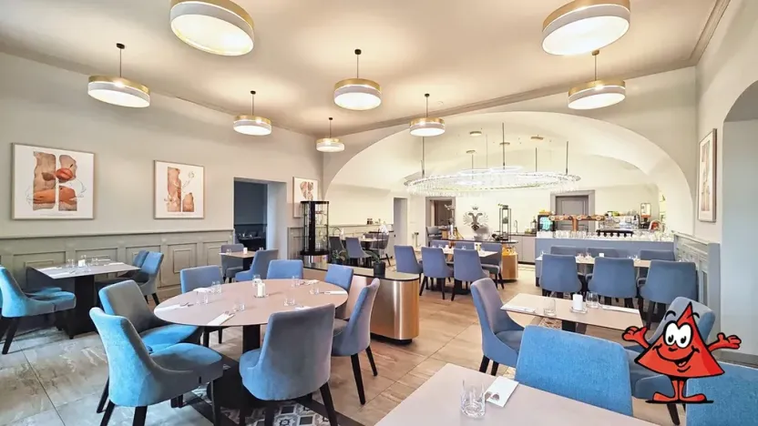 Pronájem restaurace, Dobříš, náměstí Svobody, 419 m2