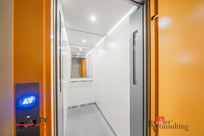 Pronájem bytu 1+kk, Plzeň - Doubravka, Na Dlouhých, 19 m2