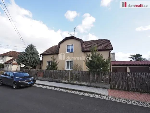 Prodej rodinného domu, Libiš, B. Němcové, 150 m2