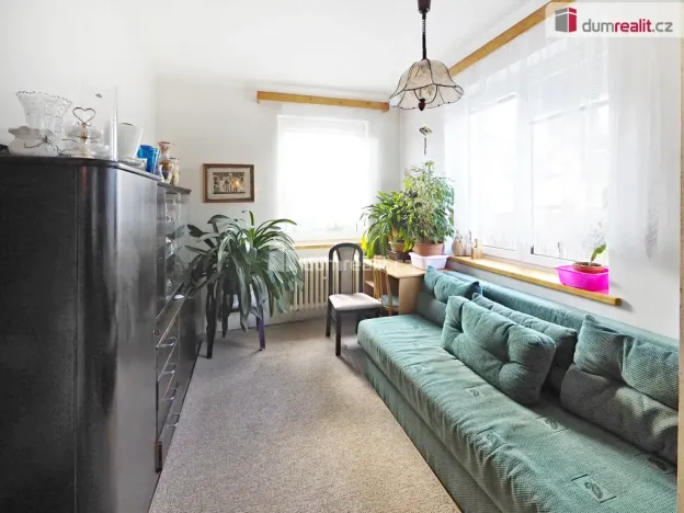 Prodej rodinného domu, Libiš, B. Němcové, 150 m2