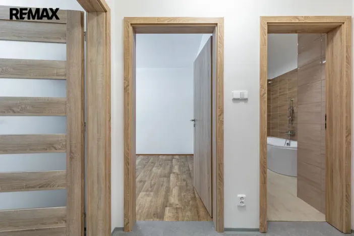 Pronájem bytu 2+kk, Litvínov - Horní Litvínov, Ladova, 58 m2