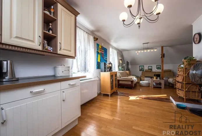 Prodej rodinného domu, Praha, Nad Zlíchovem, 182 m2