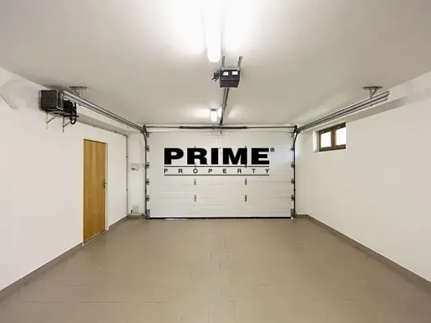 Pronájem rodinného domu, Praha - Nebušice, Malý dvůr, 340 m2