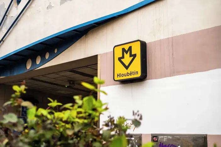 Prodej pozemku pro bydlení, Praha - Hloubětín, Mochovská, 901 m2