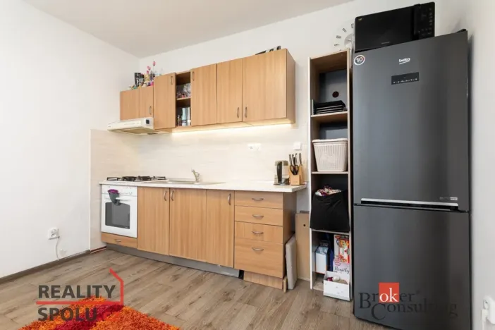 Pronájem bytu 2+kk, Opava - Kylešovice, Liptovská, 40 m2