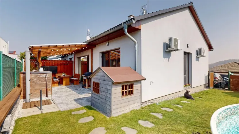 Prodej rodinného domu, Králův Dvůr - Levín, Na Vyhlídce, 84 m2