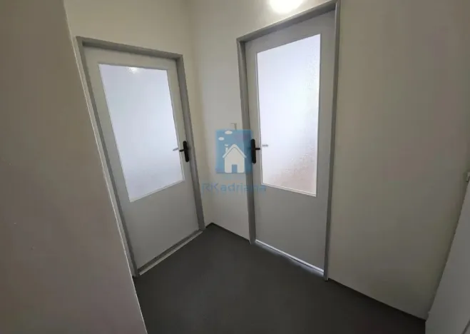 Pronájem bytu 2+kk, Praha, Letovská, 45 m2