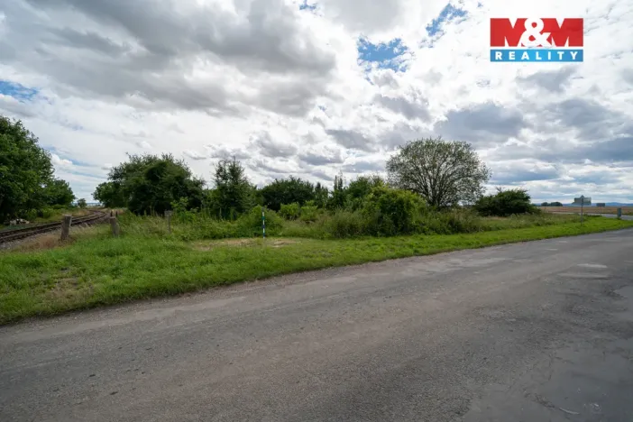 Prodej zahrady, Oplocany, 2136 m2