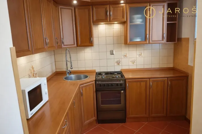 Prodej bytu 2+1, Kolín - Kolín II, Družstevní, 55 m2