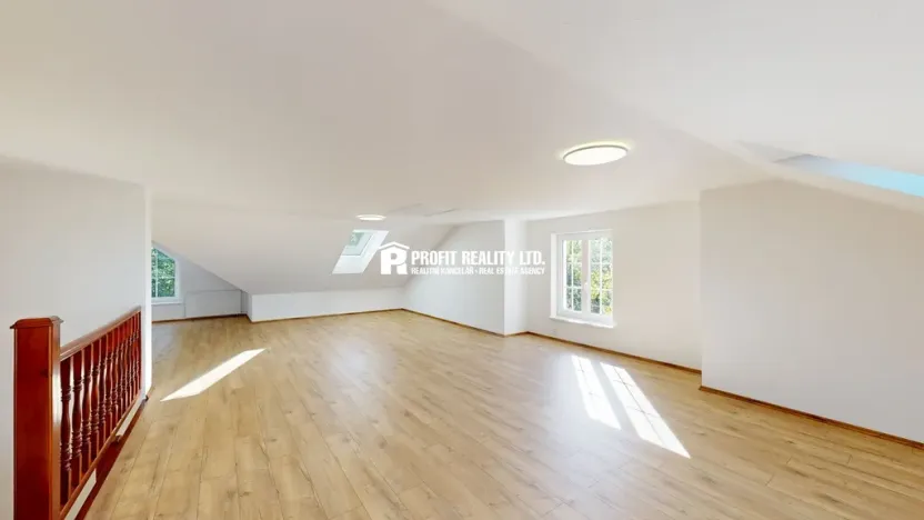 Prodej rodinného domu, Praha - Lipence, Údolí hvězd, 213 m2