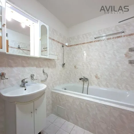 Pronájem bytu 3+kk, Benešov, Dukelská, 74 m2
