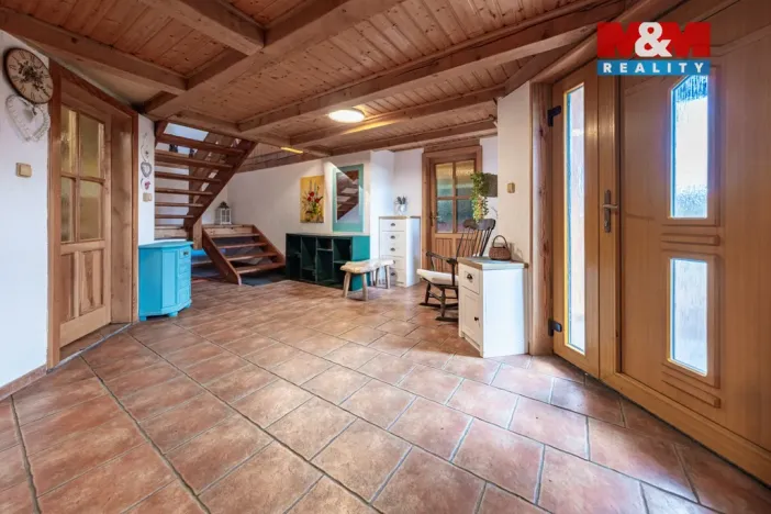 Prodej rodinného domu, Blatno - Mezihoří, 384 m2