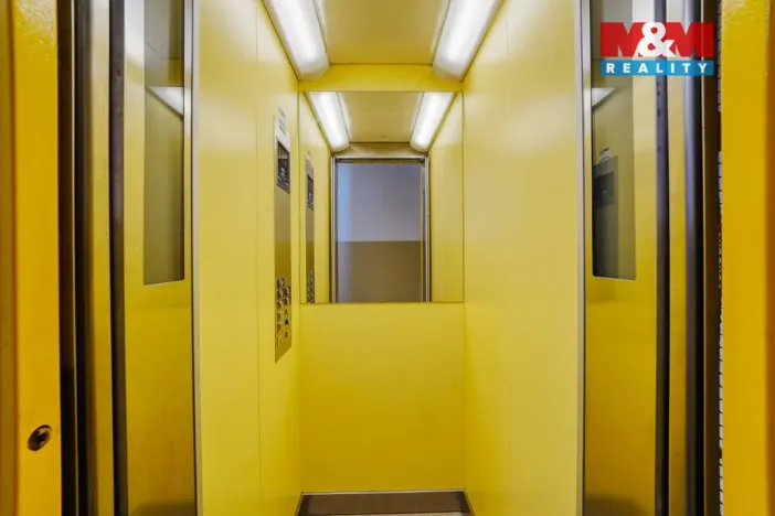 Pronájem bytu 3+1, Plzeň - Skvrňany, Macháčkova, 70 m2