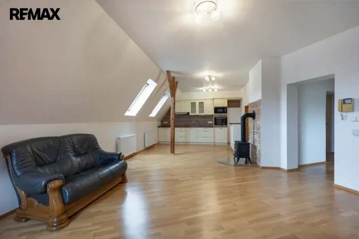 Pronájem bytu 2+kk, Litvínov - Chudeřín, Chudeřínská, 80 m2