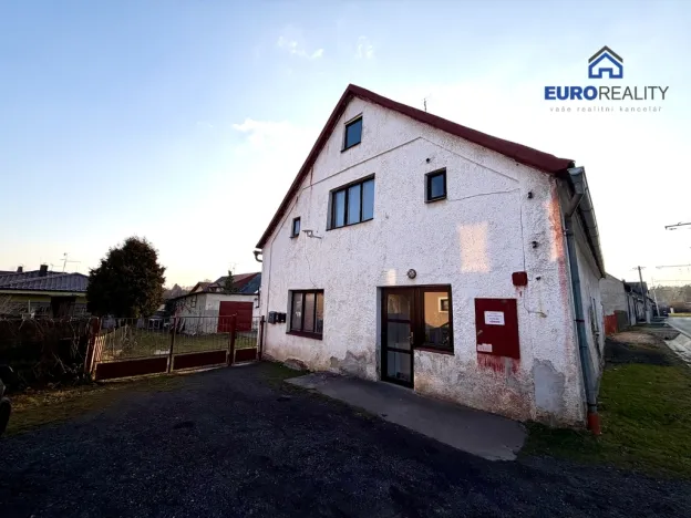 Prodej bytu 2+1, Velká Hleďsebe - Klimentov, 102 m2