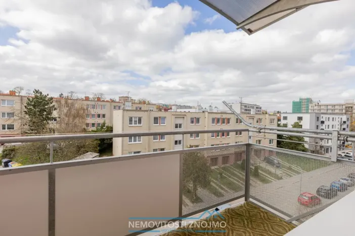 Prodej bytu 2+1, Znojmo, Vančurova, 56 m2