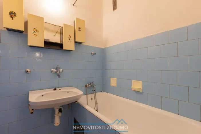 Prodej bytu 2+1, Znojmo, Vančurova, 56 m2