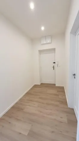 Pronájem bytu 3+kk, Praha - Podolí, Jeremenkova, 53 m2