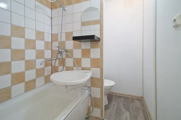 Pronájem bytu 1+kk, Plzeň - Bolevec, Tachovská, 29 m2