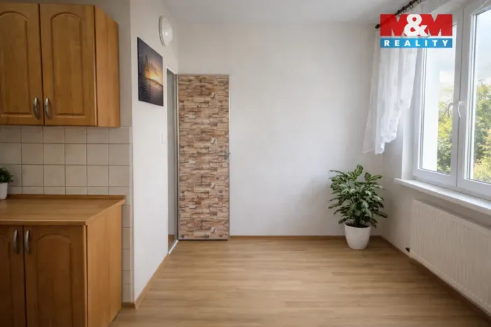 Pronájem bytu 3+1, Žlutice, Nádražní, 61 m2