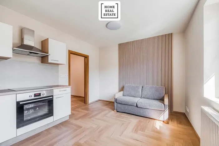 Pronájem bytu 1+kk, Mariánské Lázně, třída Vítězství, 22 m2