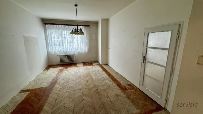 Prodej bytu 3+1, Pardubice - Zelené Předměstí, Sladkovského, 77 m2