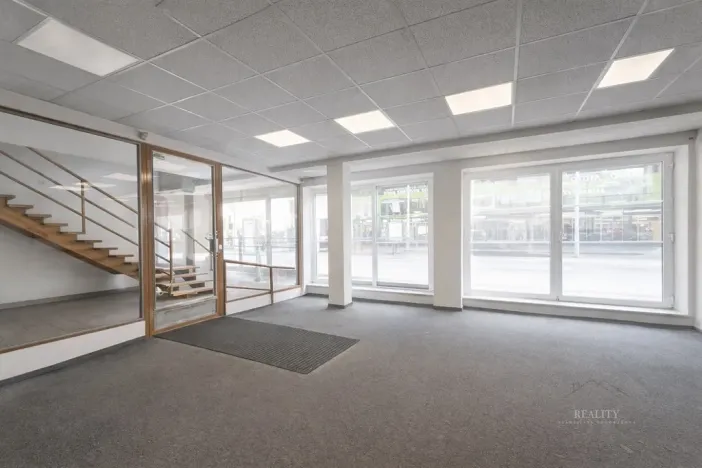 Prodej obchodního prostoru, Dobruška, Kostelní, 965 m2