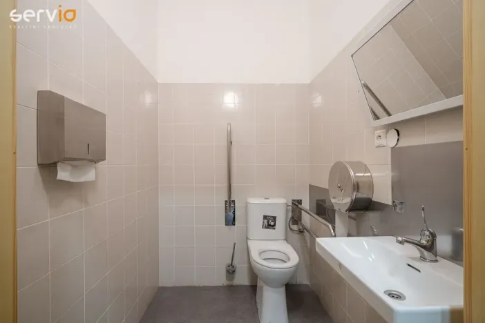 Pronájem kanceláře, Brno, Kobližná, 150 m2