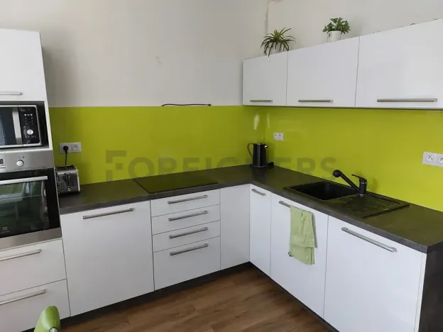 Pronájem bytu 1+kk, Hradec Králové, Svatojánská, 36 m2