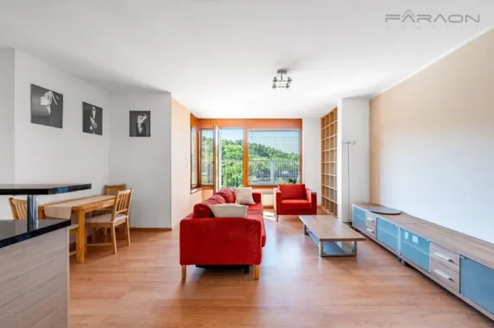 Pronájem bytu 2+kk, Praha - Smíchov, Na Císařce, 81 m2