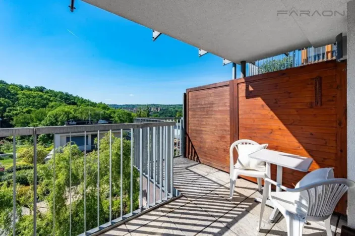 Pronájem bytu 2+kk, Praha - Smíchov, Na Císařce, 81 m2