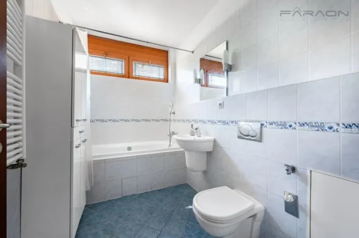 Pronájem bytu 2+kk, Praha - Smíchov, Na Císařce, 81 m2