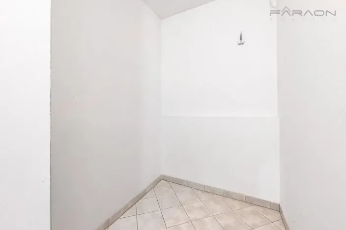 Pronájem bytu 2+kk, Praha - Smíchov, Na Císařce, 81 m2