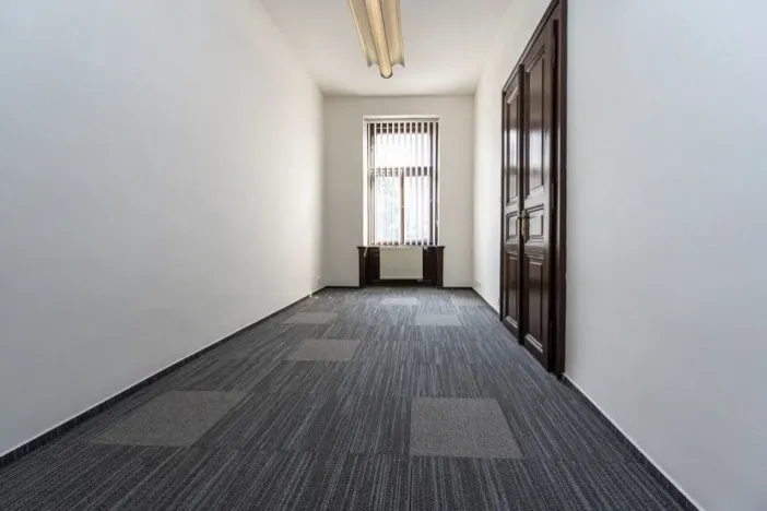 Pronájem kanceláře, Praha - Nové Město, Na struze, 212 m2